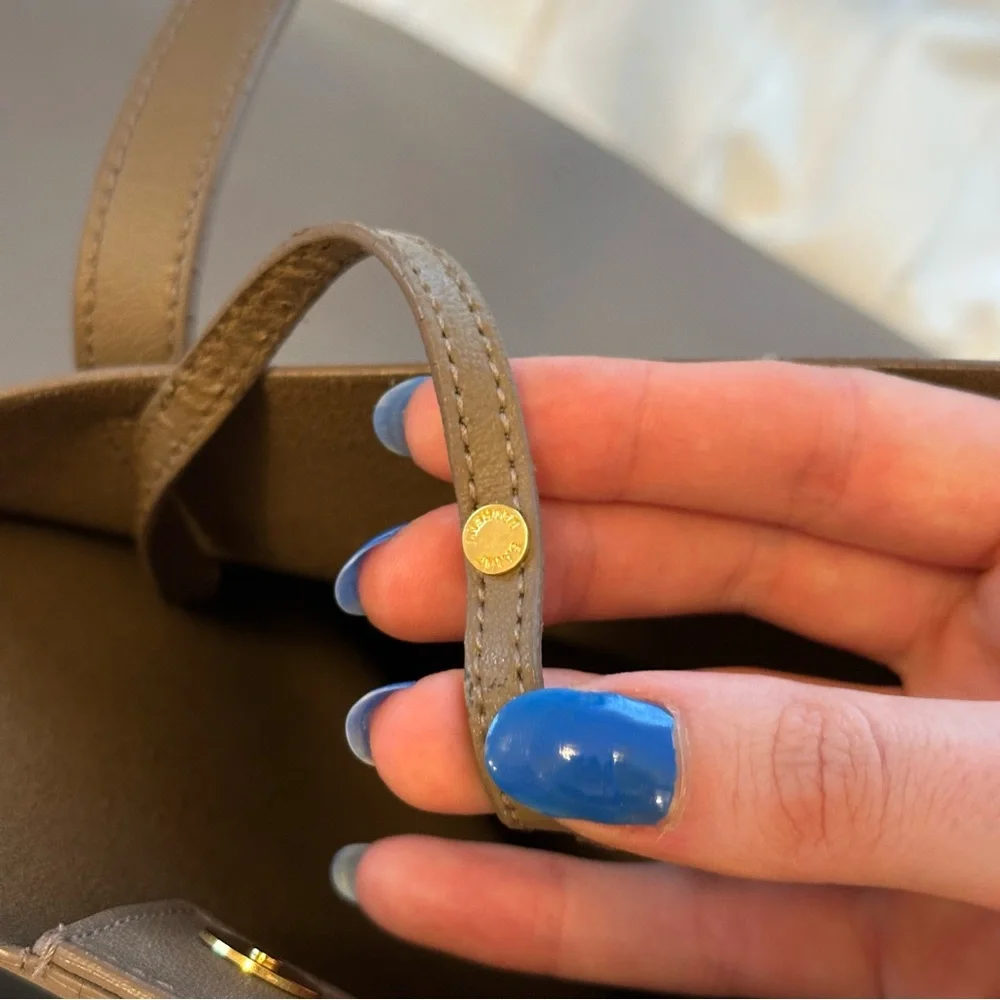 Saint Laurent East West Tote - Picture 15 of 16